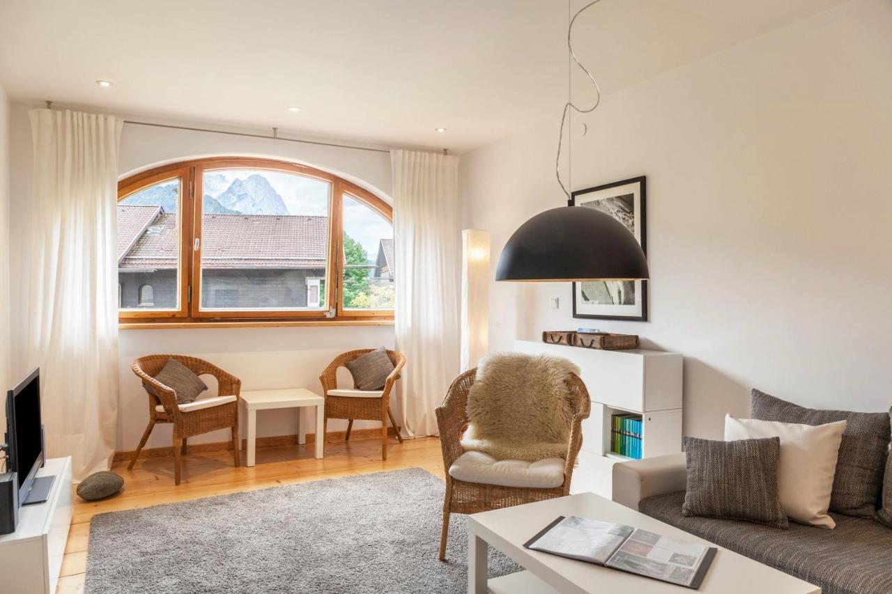 Fewo Im Blauen Haus Dg Garmisch-Partenkirchen Luaran gambar