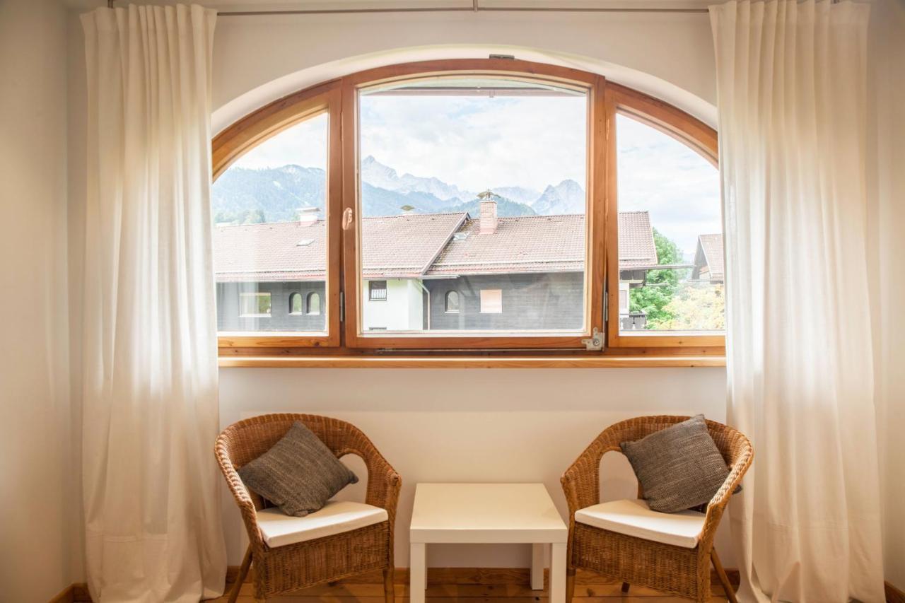 Fewo Im Blauen Haus Dg Garmisch-Partenkirchen Luaran gambar